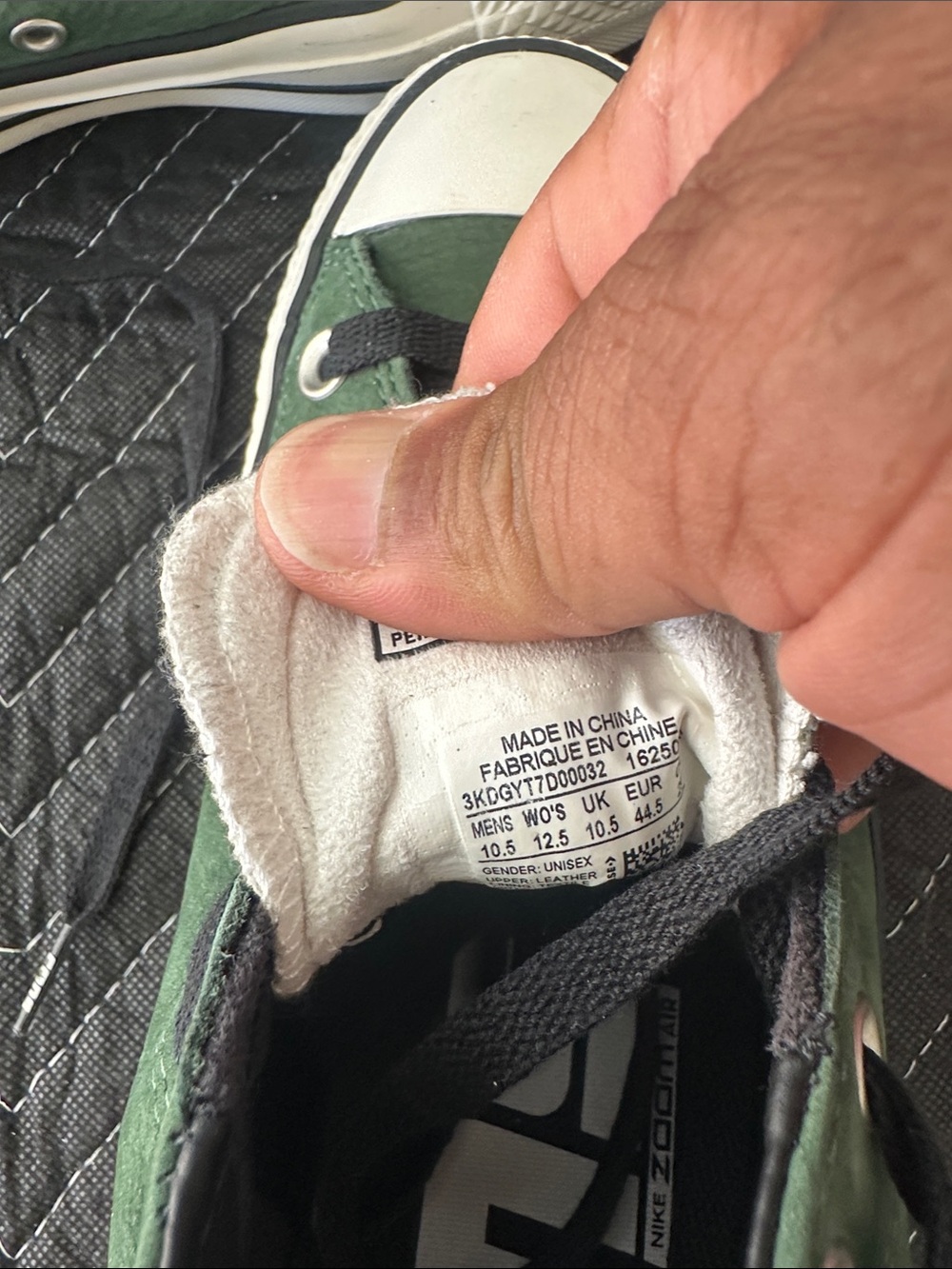Converse Green Canvas Low-Top Sneakers with Black Laces - Picture 5 of 5